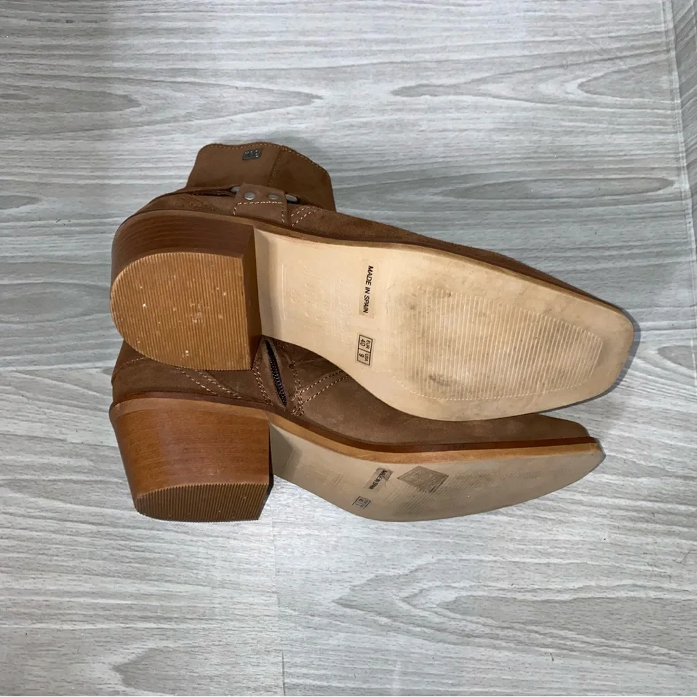 musse and cloud ankle boots Size 9